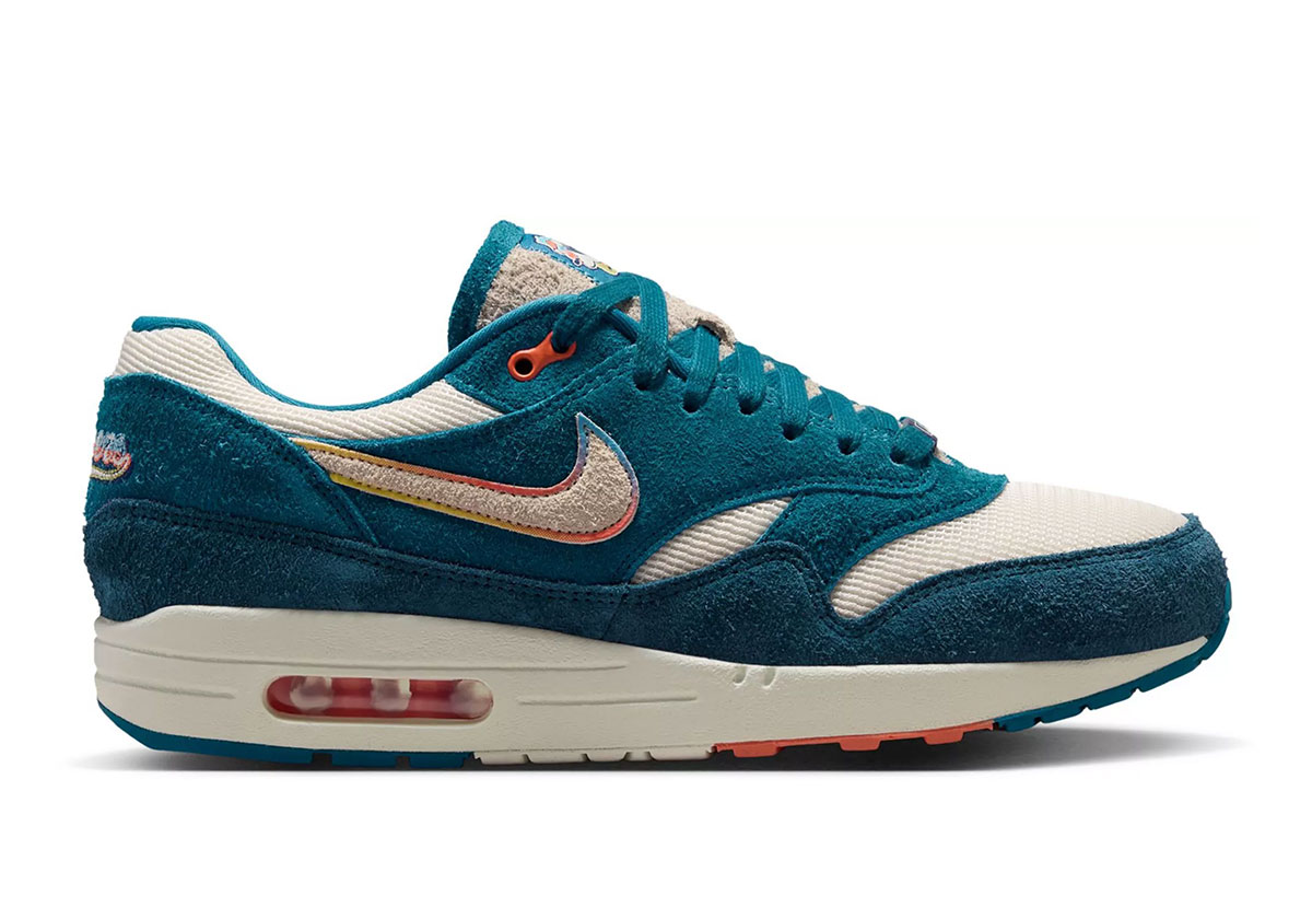 nike-air-max-1-city-connect-milwaukee-brewers-3