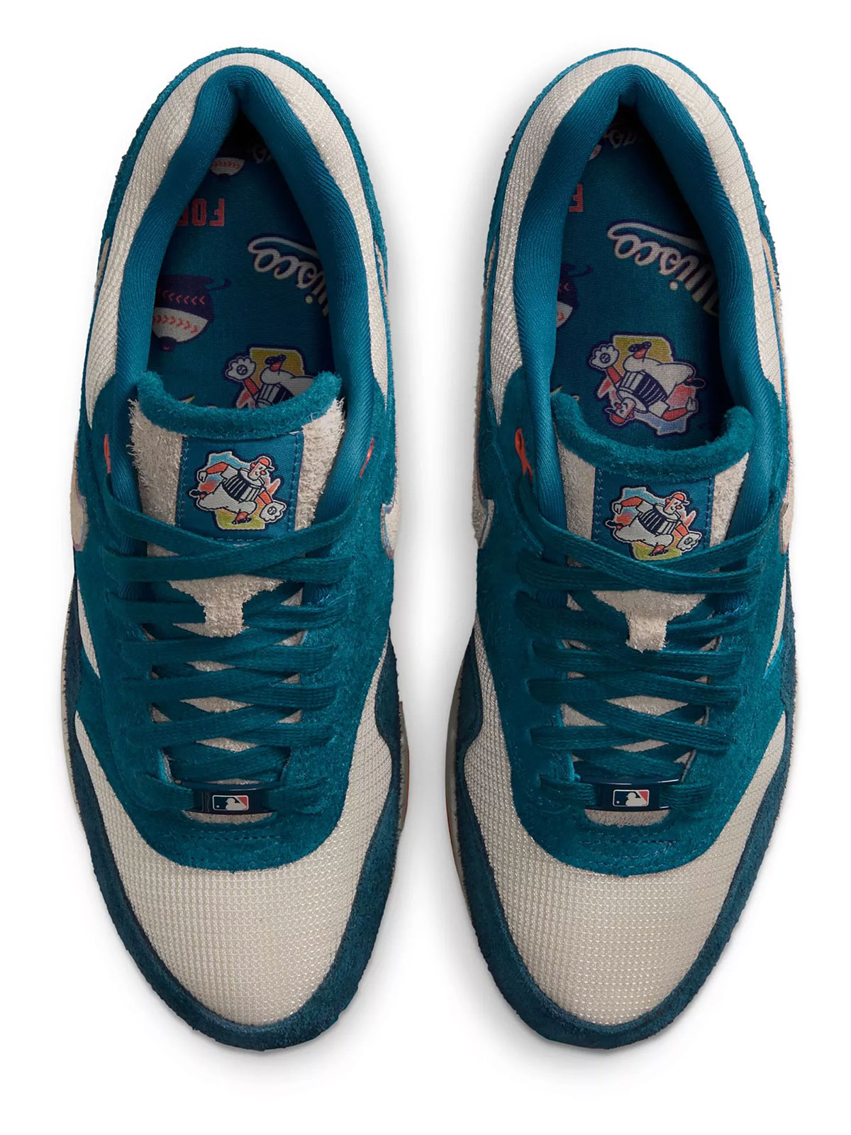 nike-air-max-1-city-connect-milwaukee-brewers-5