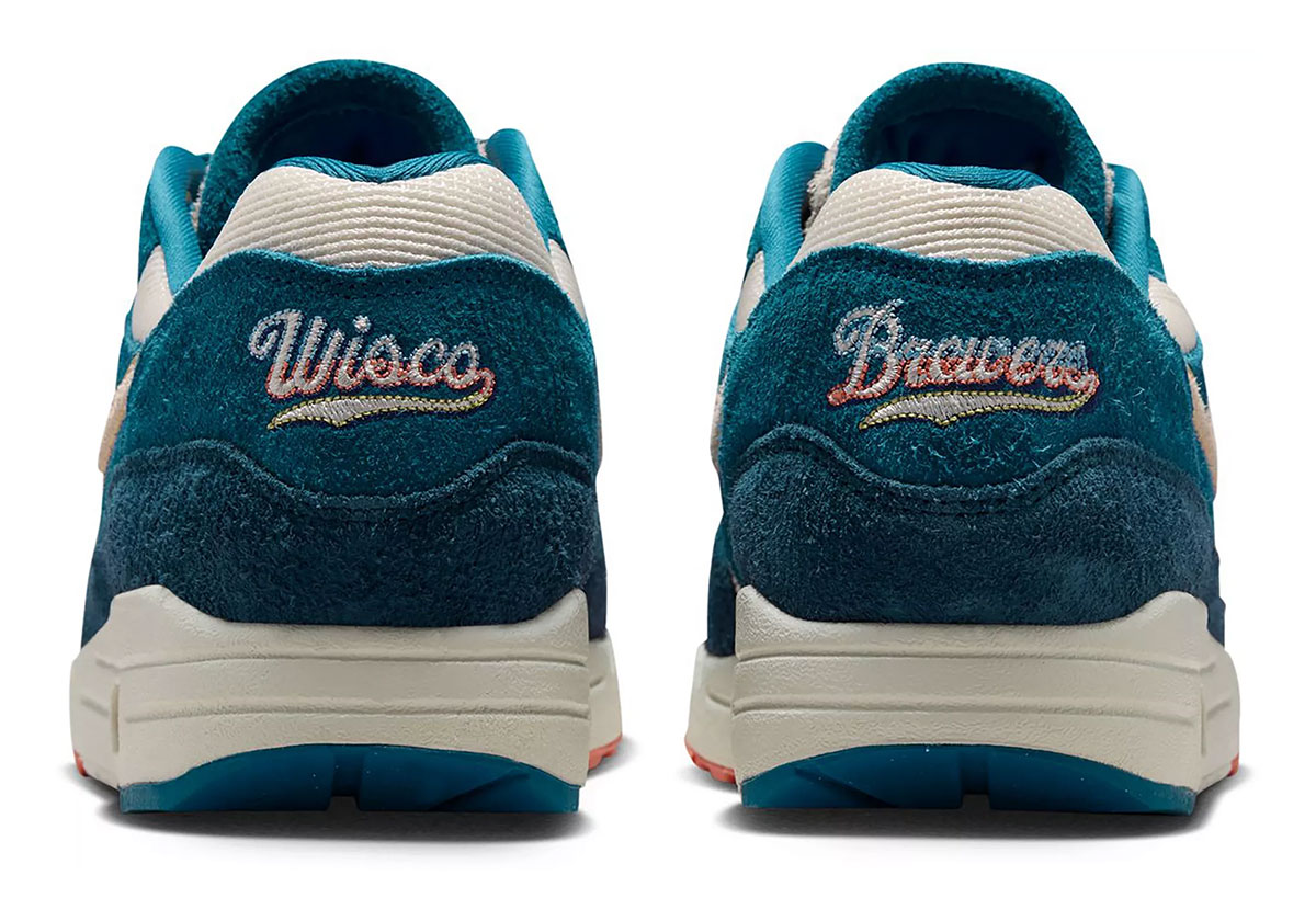 nike-air-max-1-city-connect-milwaukee-brewers-6