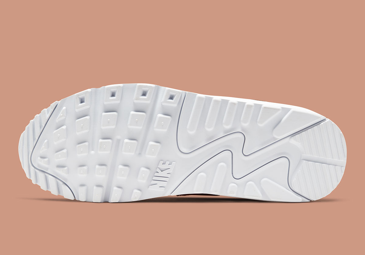nike-air-max-90-rose-gold-retorna-visual-cromado-4