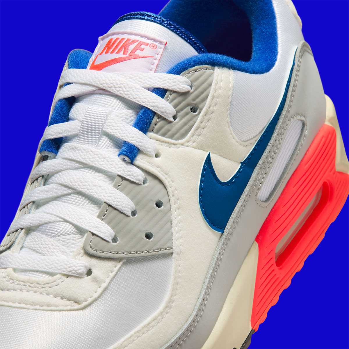 nike-air-max-90-ultramarine-air-max-180-8