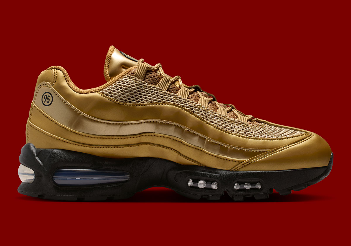 nike-air-max-95-total-90-metallic-gold-futebol-5