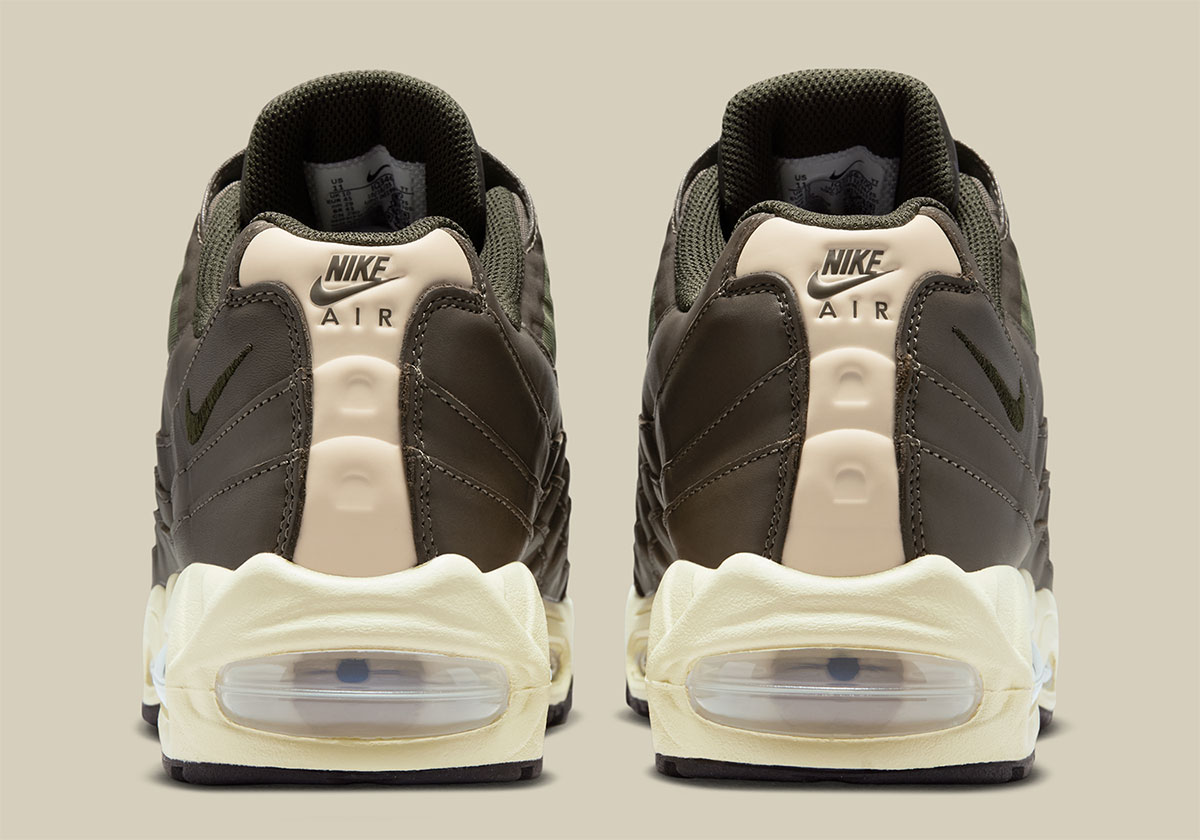nike-air-max-95-zip-versao-gorpcore-verao-6