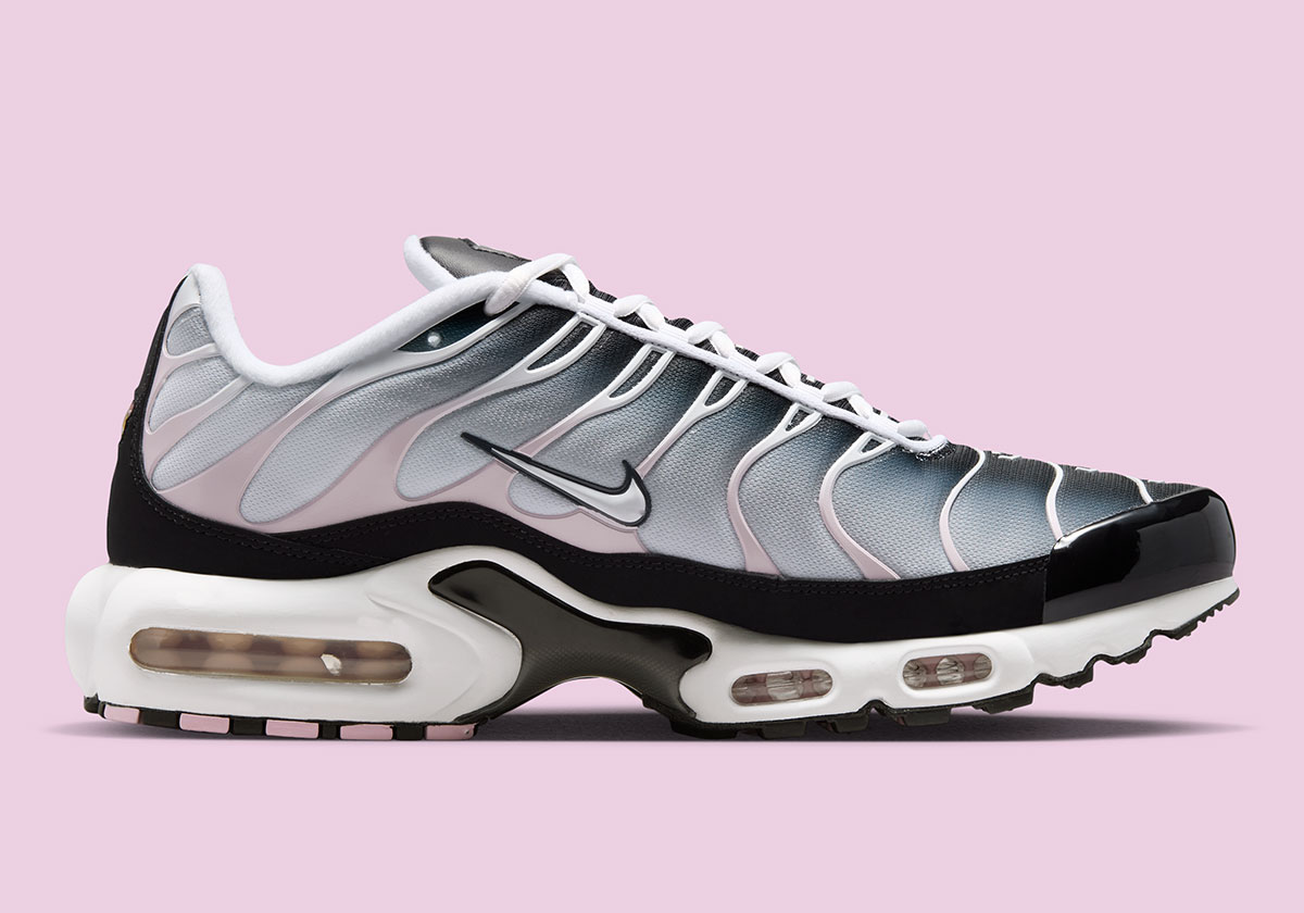 nike-air-max-plus-pink-foam-reforca-legado-air-max-4