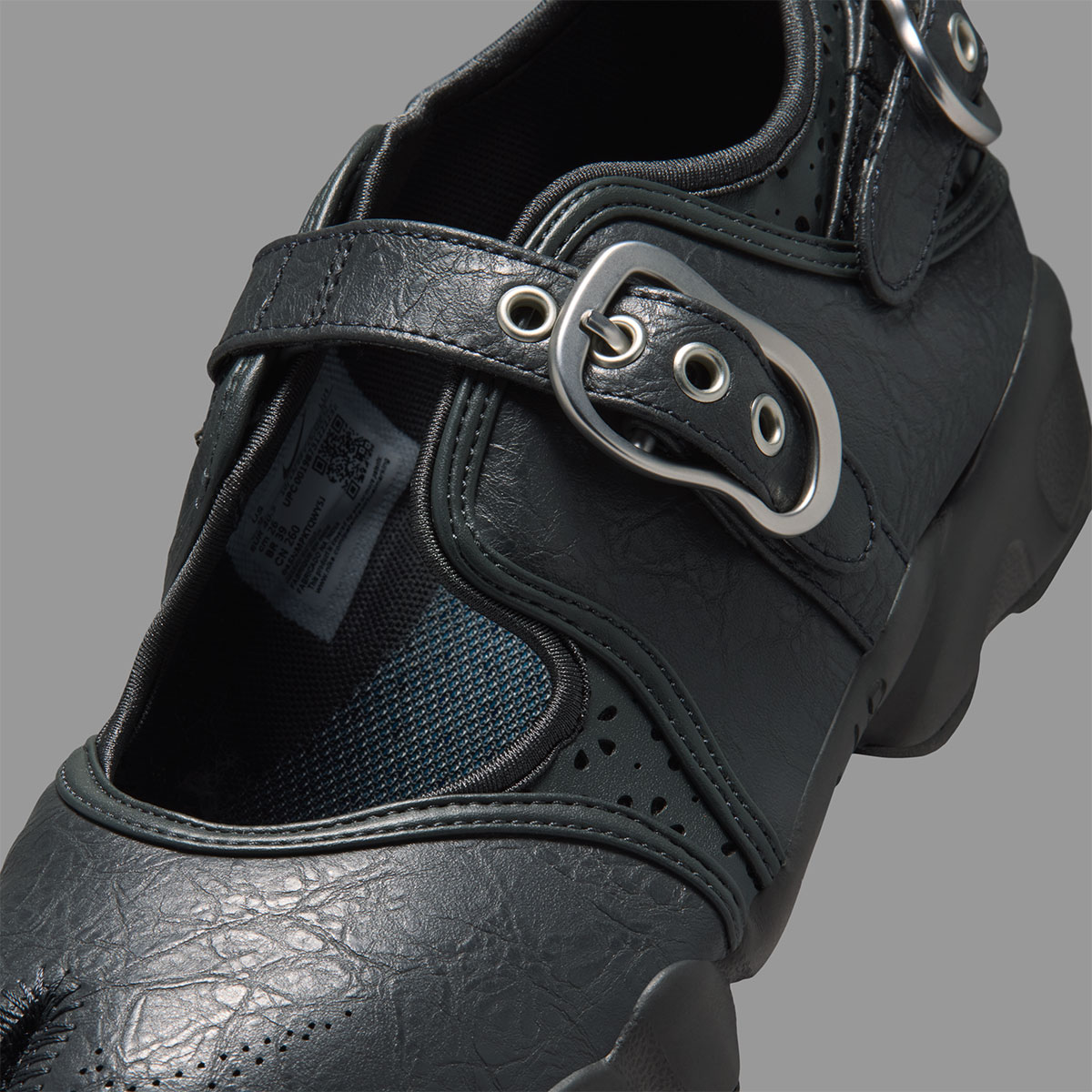 nike-air-rift-grunge-verao-2026-8