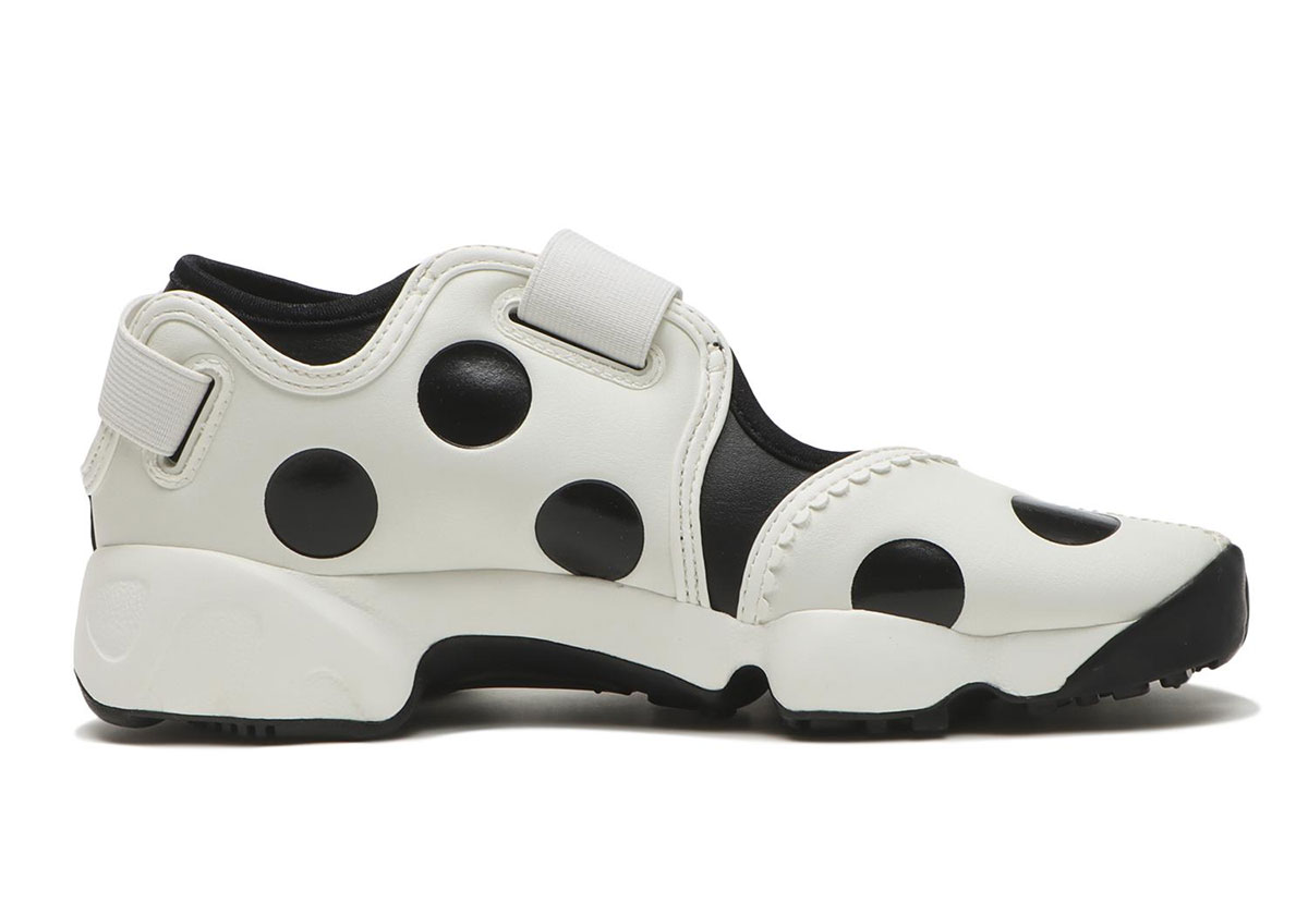 nike-air-rift-polka-dot-sneakers-femininos-3