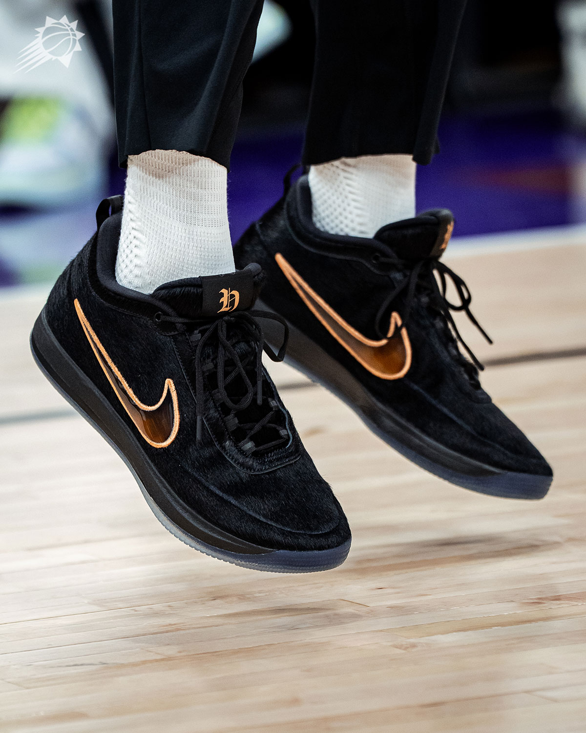 nike-book-2-haven-and-hector-devin-booker-3