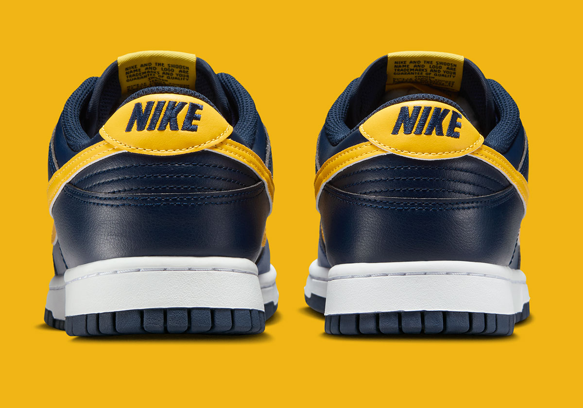 nike-dunk-low-michigan-homenageia-wolverines-5