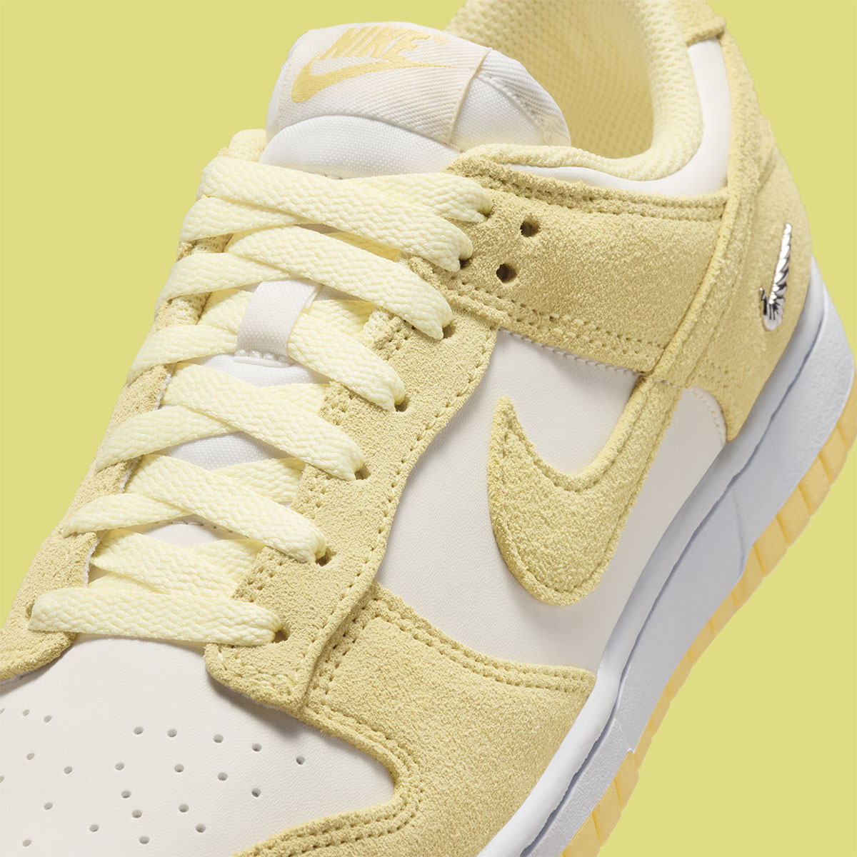 nike-dunk-low-mini-swoosh-pack-premium-pastel-8