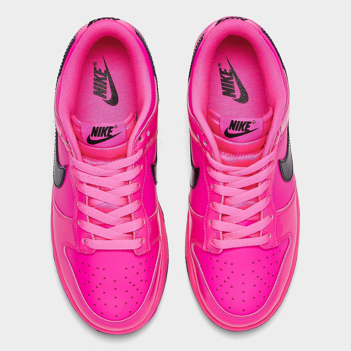 nike-dunk-low-pink-blast-visual-neon-anos-2000-4