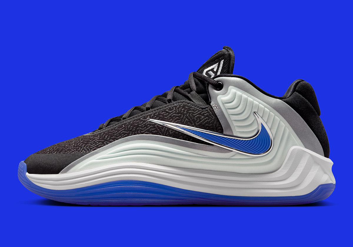 nike-giannis-freak-7-royal-colorway-refletiva-3