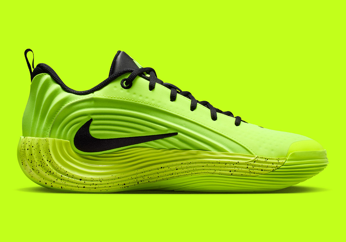 nike-giannis-immortality-5-barely-volt-2026-4