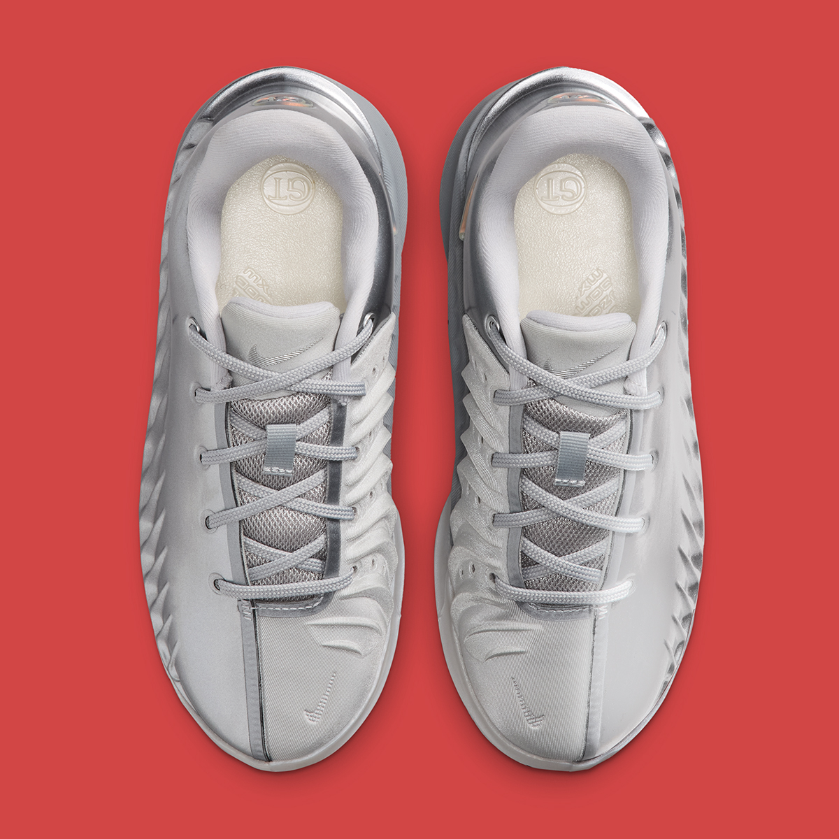 nike-gt-cut-4-metallic-silver-versao-gs-futurista-4