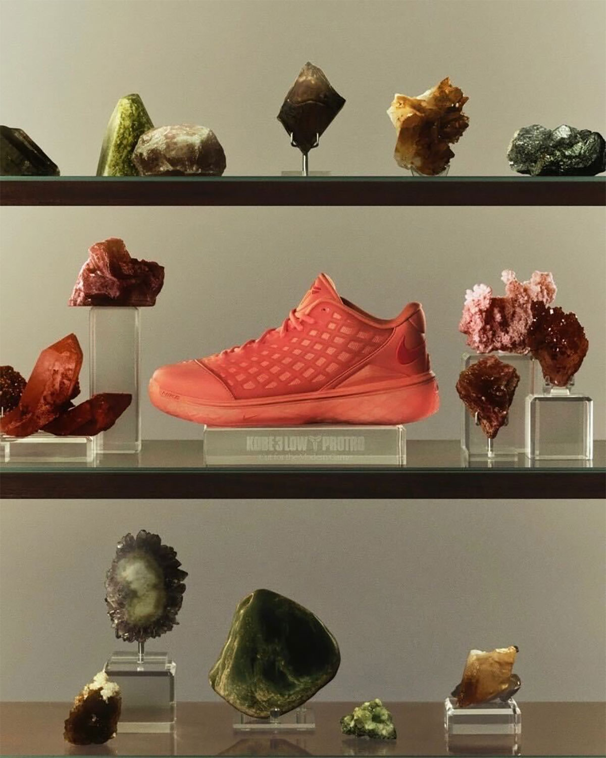 nike-kobe-3-low-protro-atomic-pink-lancamento-2026-2