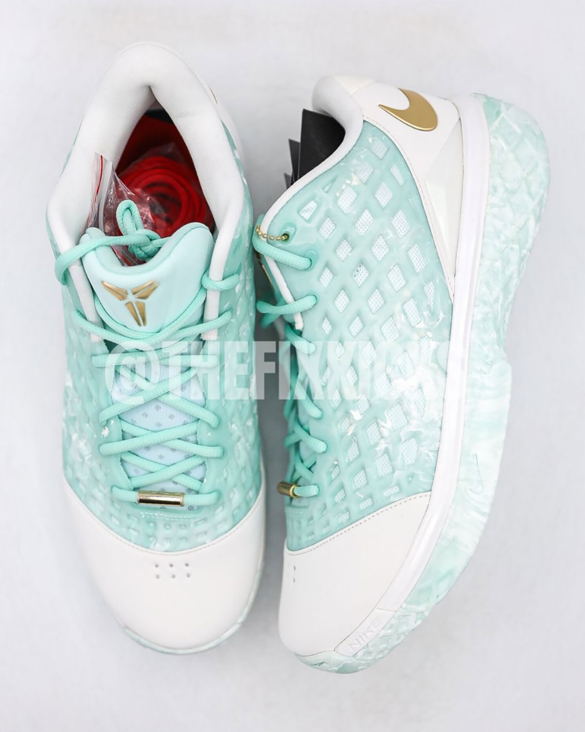 nike-kobe-3-low-protro-chbl-legado-kobe-bryant-3