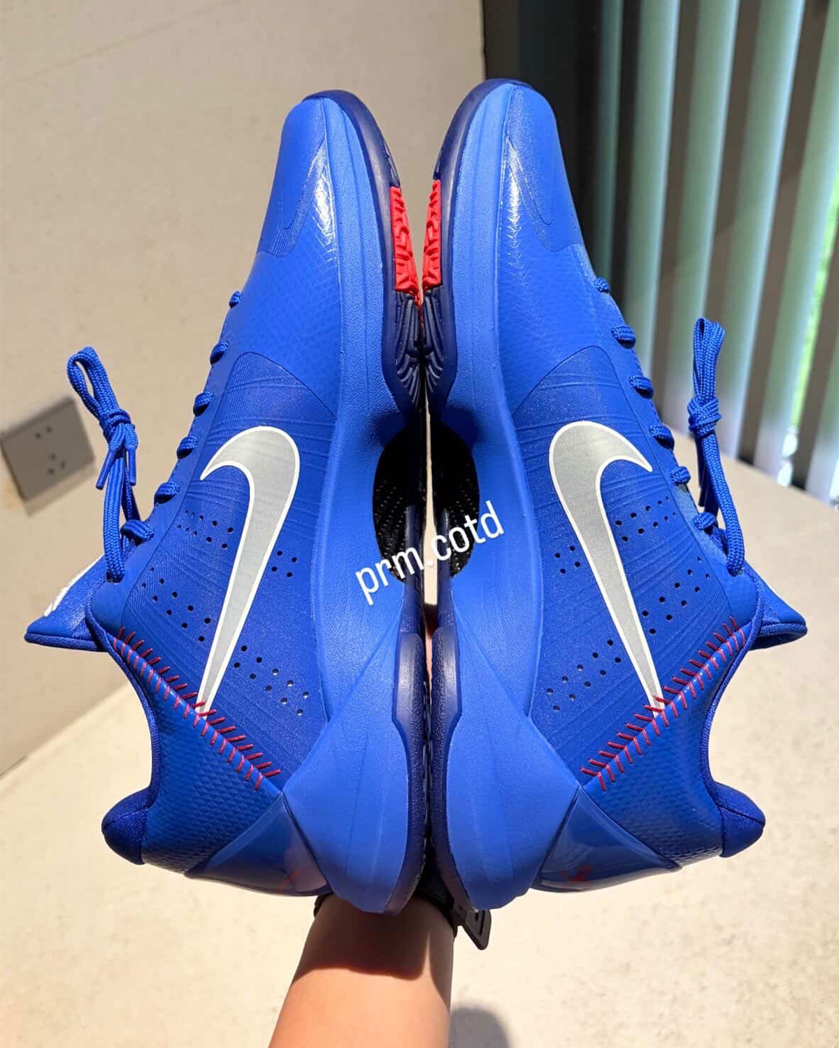 nike-kobe-5-protro-dodgers-lancamento-setembro-4