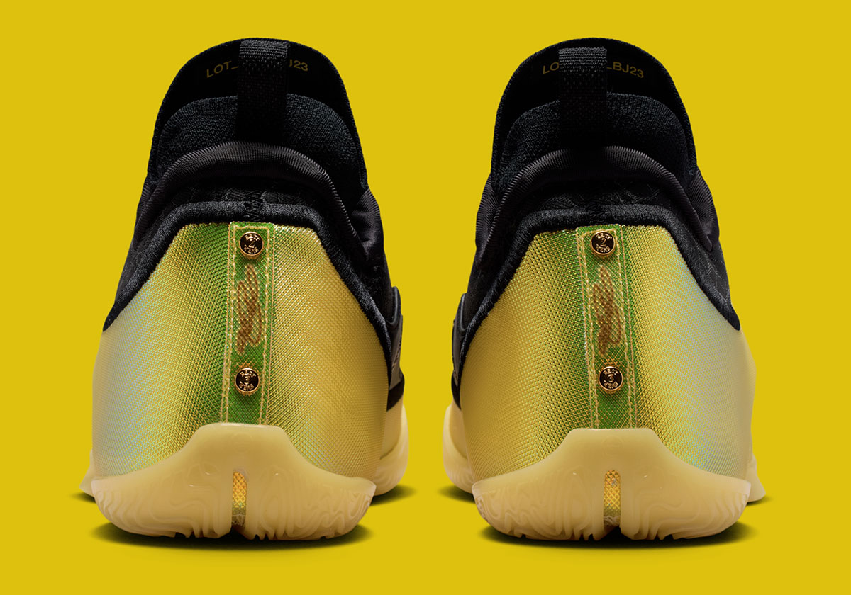 nike-lebron-23-hurt-feelings-write-history-virada-nba-6