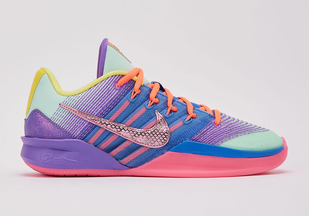 nike-sabrina-3-what-the-retorno-conceito-basquete-5