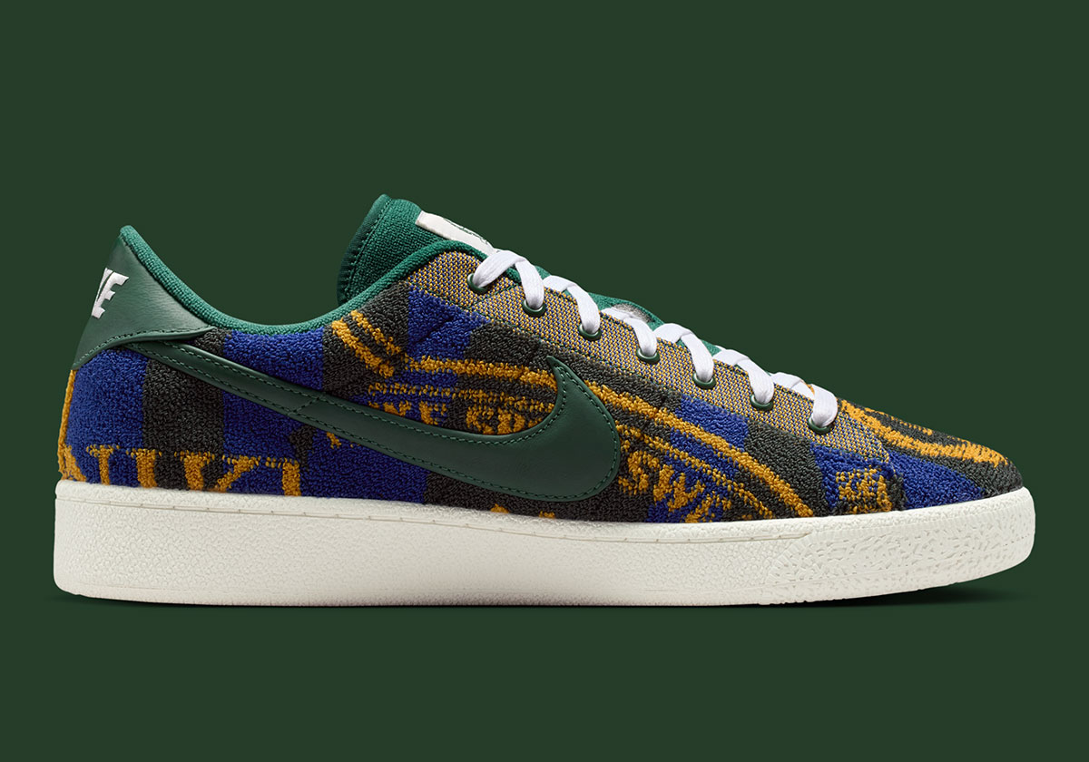 nike-tennis-classic-terrycloth-pack-retro-lifestyle-5