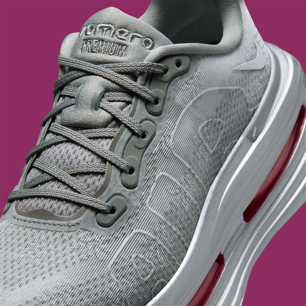 nike-vomero-premium-fleur-de-lis-geyster-grey-8