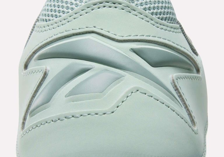 Reebok Brutus Low Light Fog resgata vibe retrô em novo tênis lifestyle