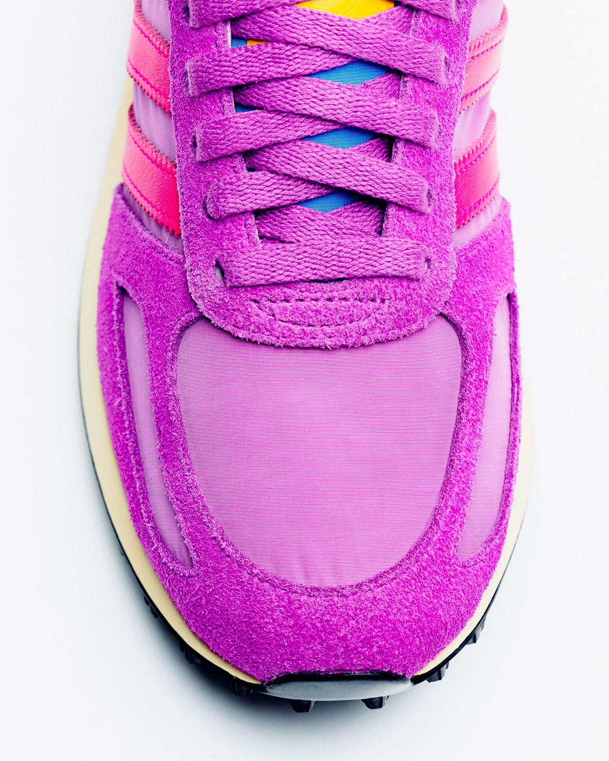 sneaker-politics-adidas-la-trainer-cultura-festivais-5