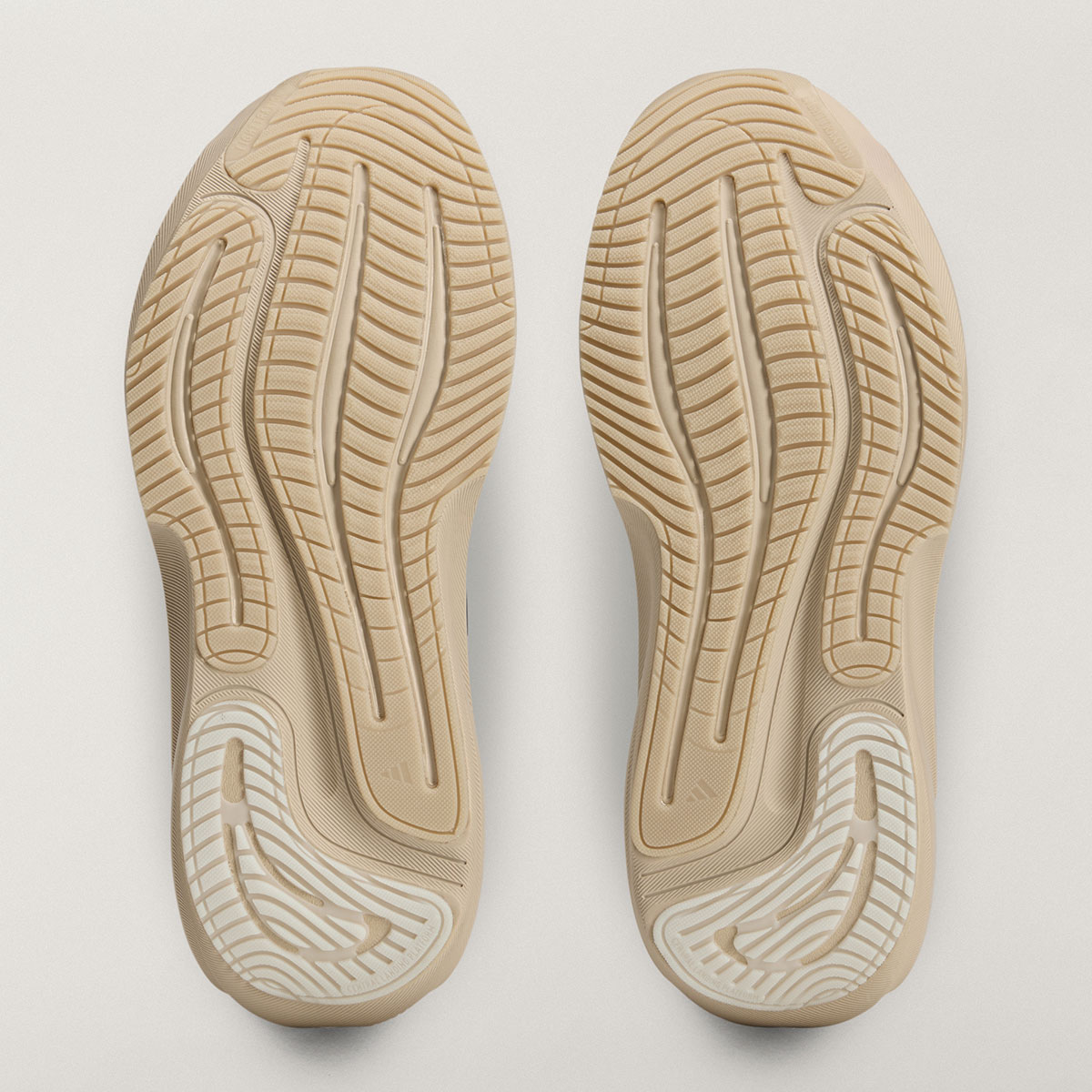 song-for-the-mute-adidas-supernova-rise-3-corrida-streetwear-5