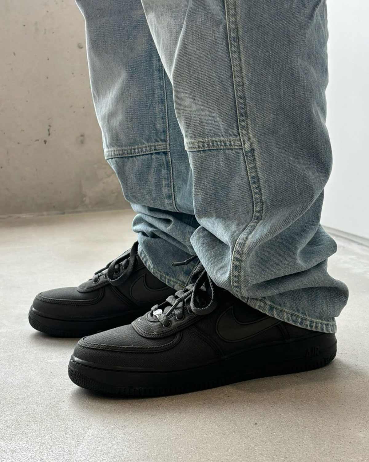 tune-nike-air-force-1-low-inside-out-lancamento-2026-2