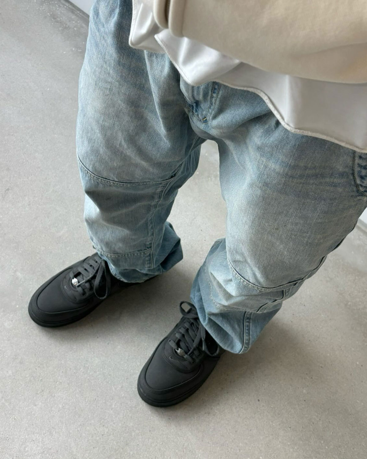 tune-nike-air-force-1-low-inside-out-lancamento-2026-4