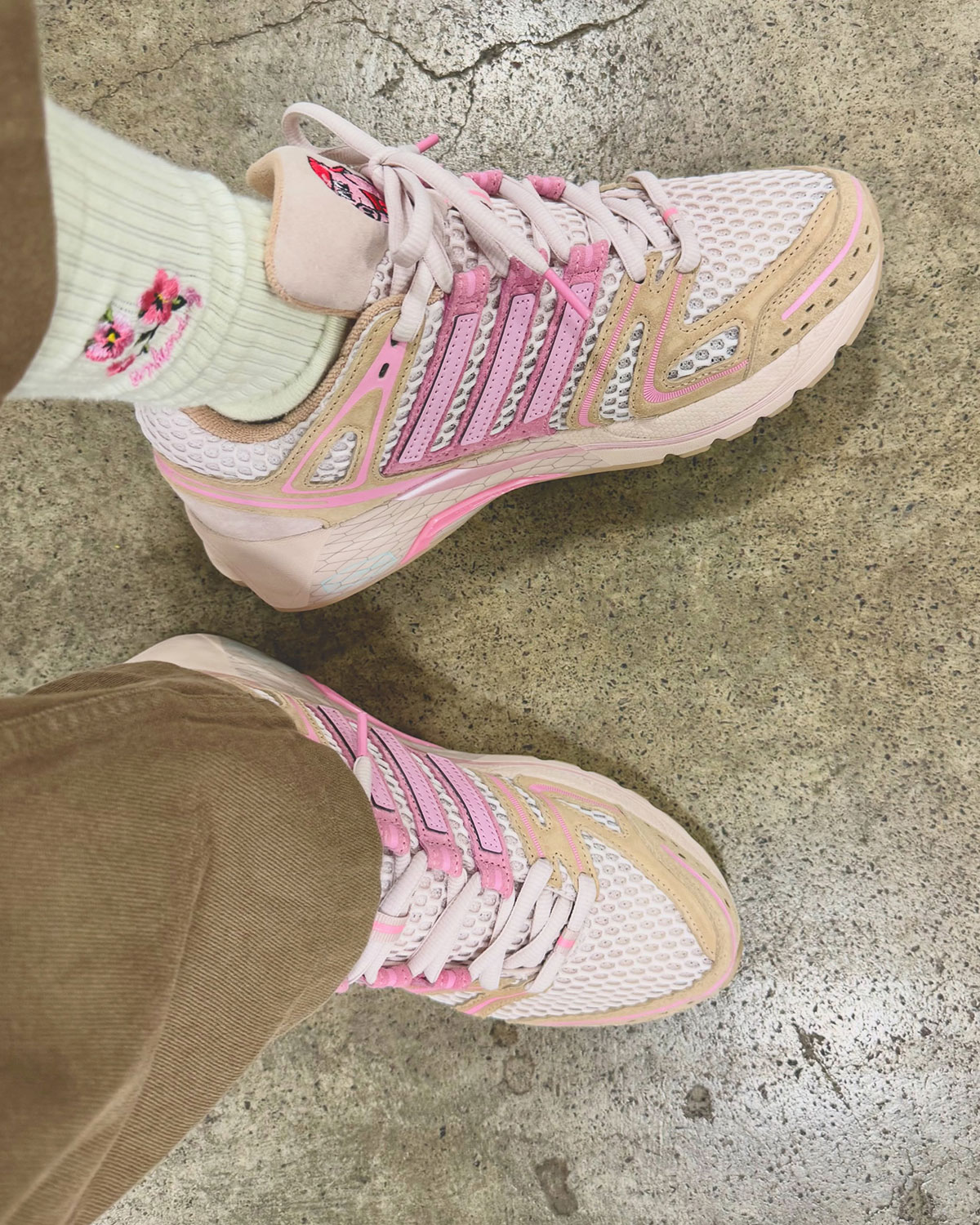 unheardof-adidas-piggy-runner-porkchop-edicao-1-of-1-6