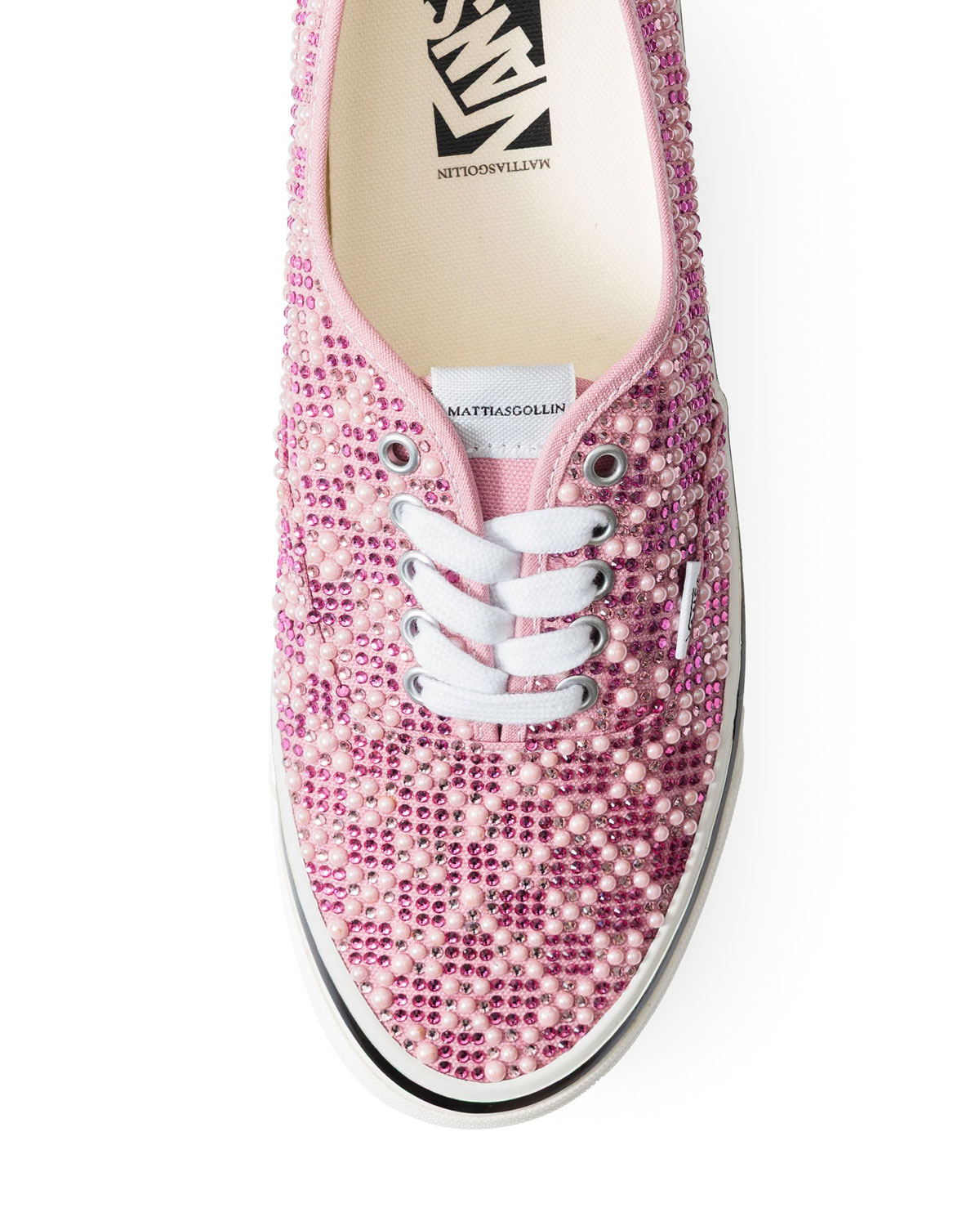 vans-authentic-easter-pink-mattias-gollin-luxo-7
