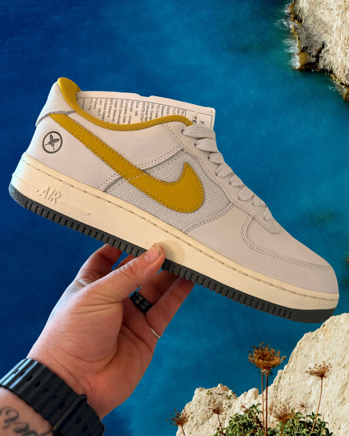 yuto-horigome-x-nike-sb-air-force-1-low-prototipo-amarelo-2
