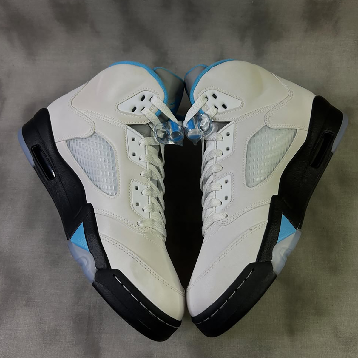 air-jordan-5-dark-power-blue-sample-cancelado-3