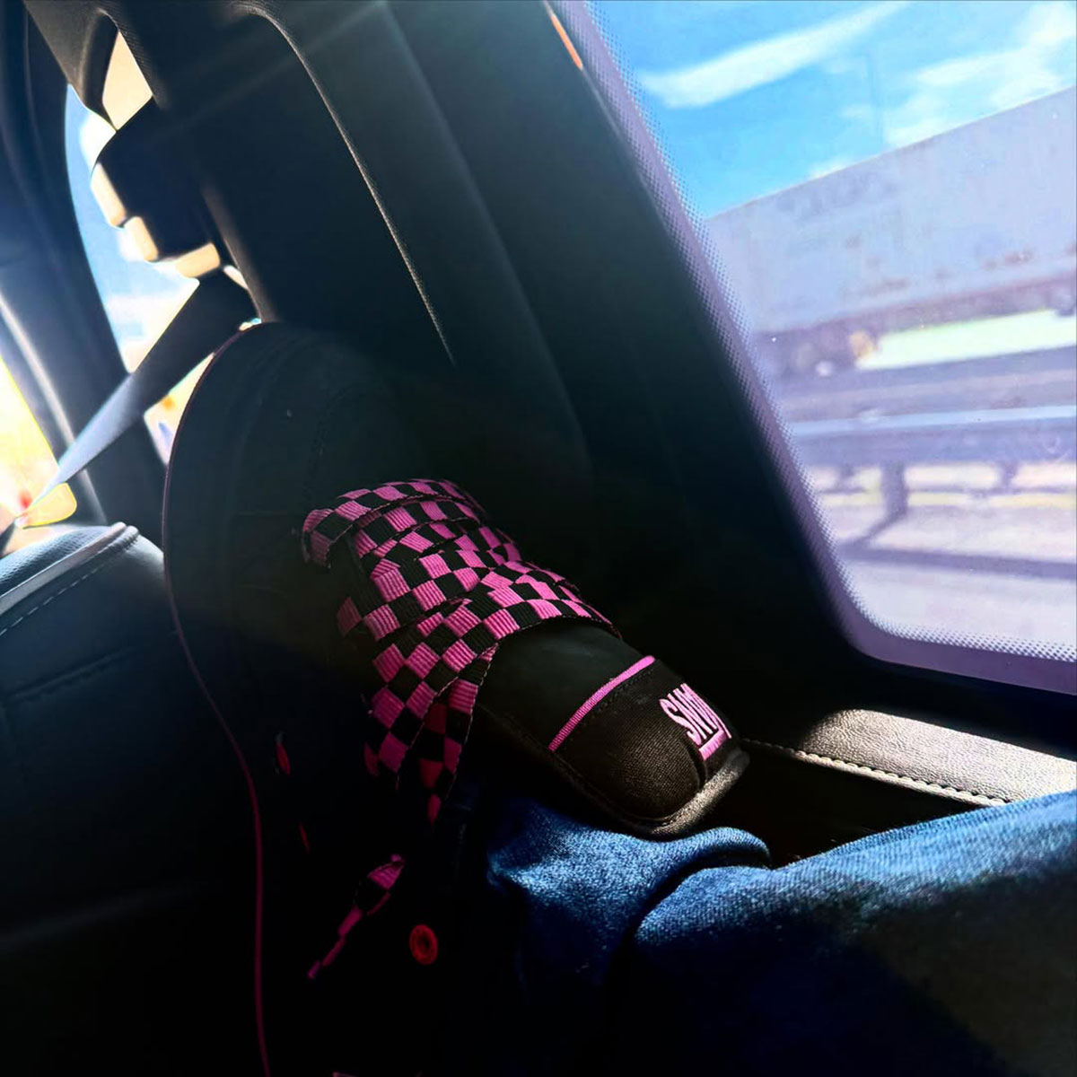 colaboracao-lil-uzi-vert-x-vans-sneakers-2027-7