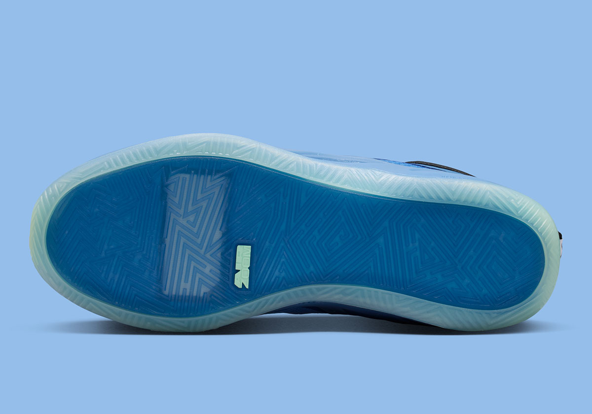 jordan-heir-series-2-minnesota-lynx-napheesa-collier-4