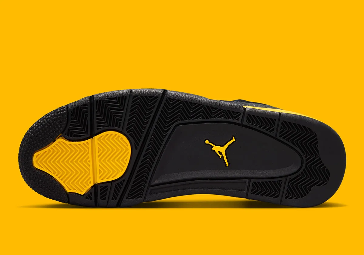 “Thunder” Rumbles On The Jordan Son Of Mars Low