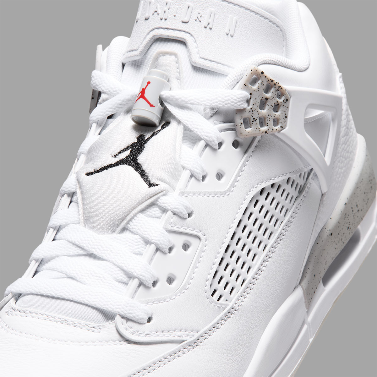 jordan-spizike-low-white-cement-reforca-legado-8