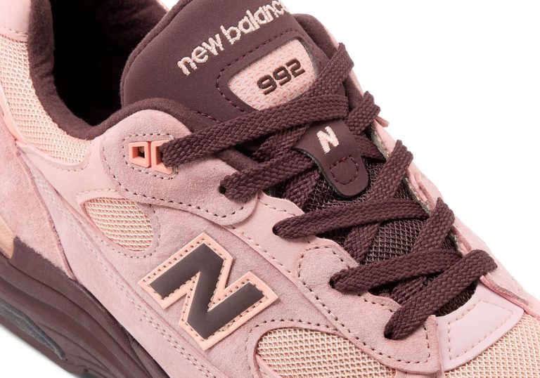 New Balance 992 “Pink Chalk” reforça tendência dos dad shoes