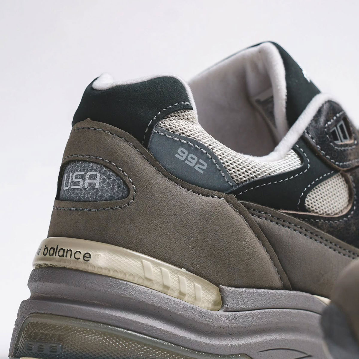 new-balance-992-shadow-grey-made-in-usa-2026-5