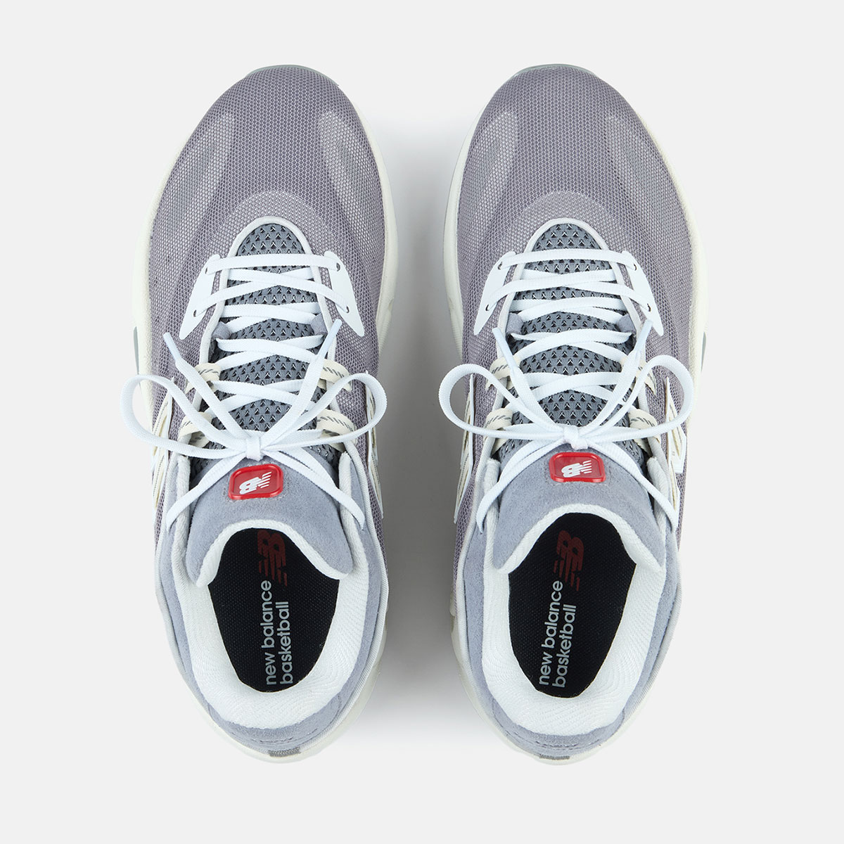 new-balance-p400-low-reforca-presenca-no-basquete-8