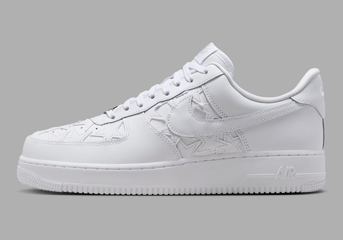 nike-air-force-1-low-stars-tematica-de-estrelas-3