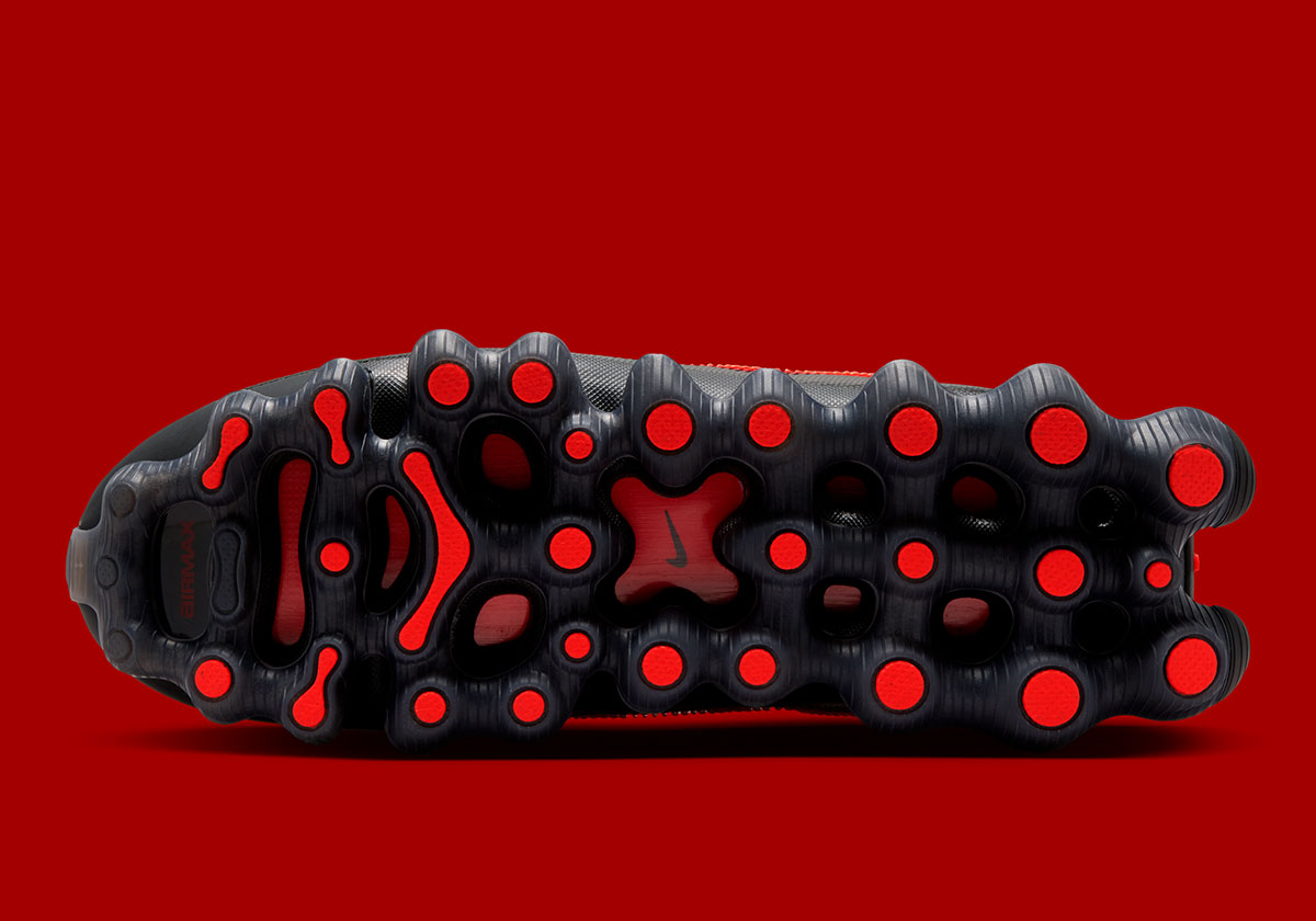 nike-air-liquid-max-team-red-visual-futurista-7