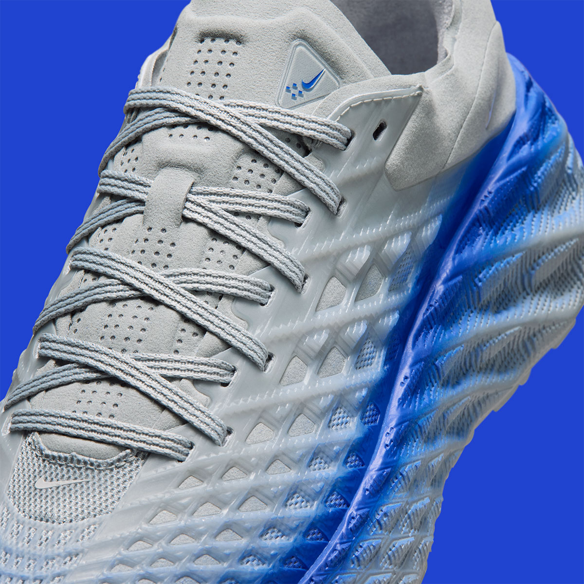 nike-ava-edge-design-futurista-reactx-lifestyle-8