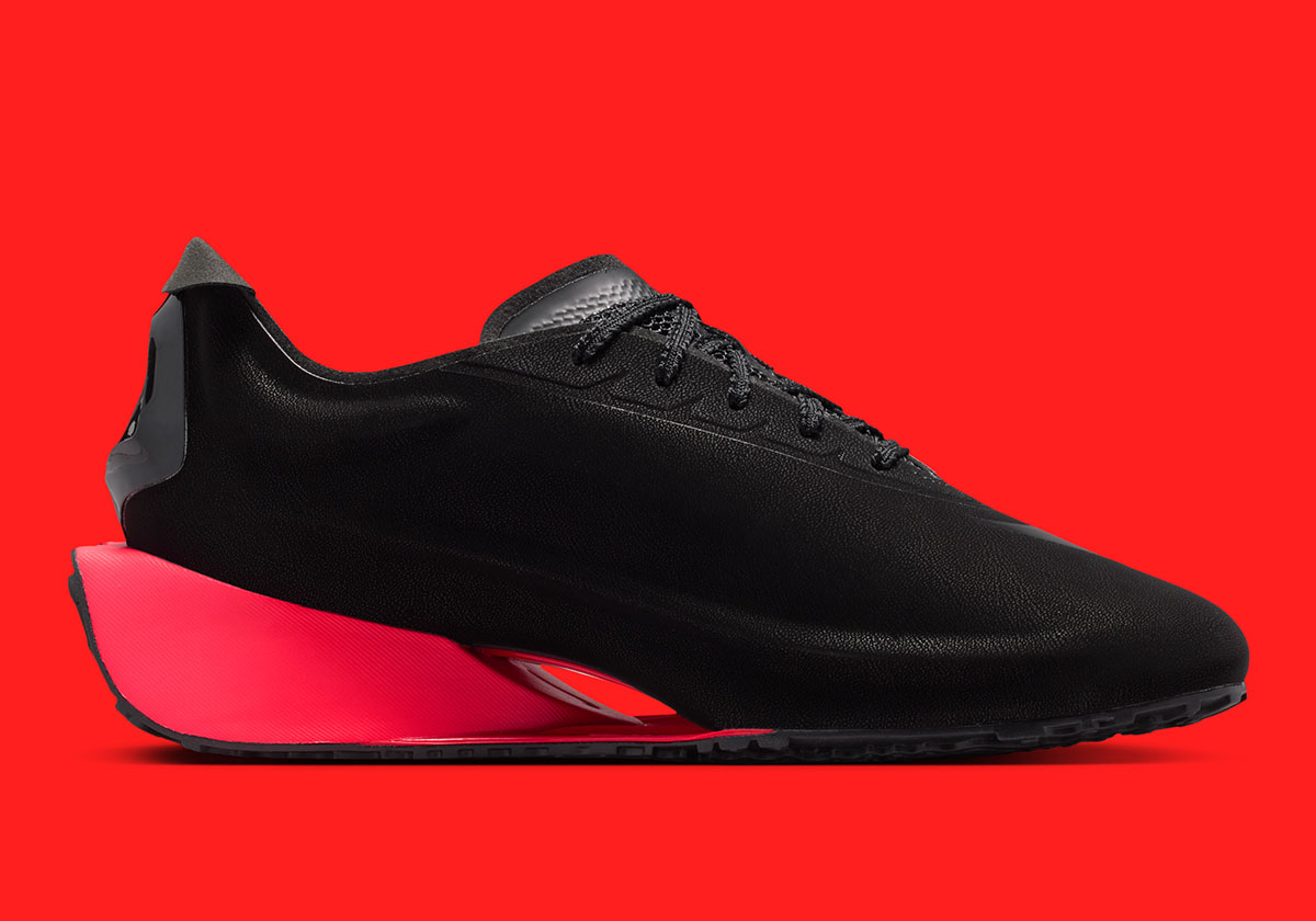 nike-first-sight-noir-bright-crimson-sneakers-femininos-4