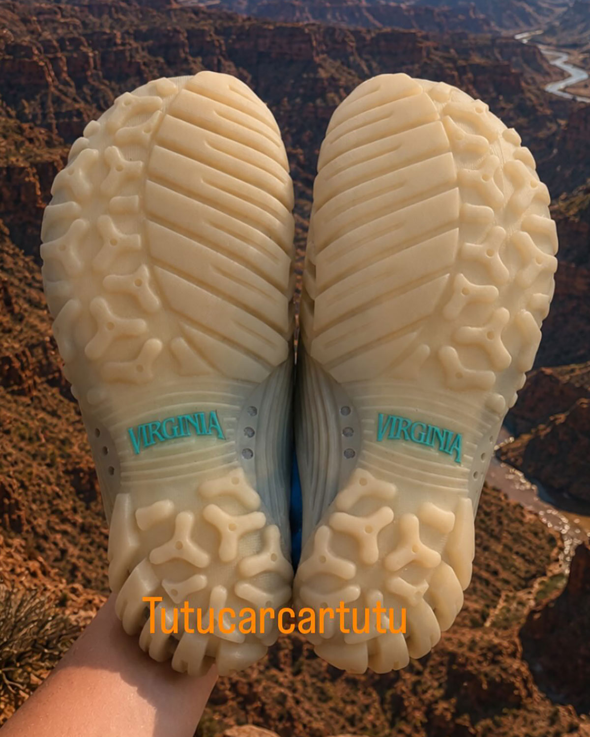pharrell-adidas-virginia-water-moc-lucid-ray-blue-3