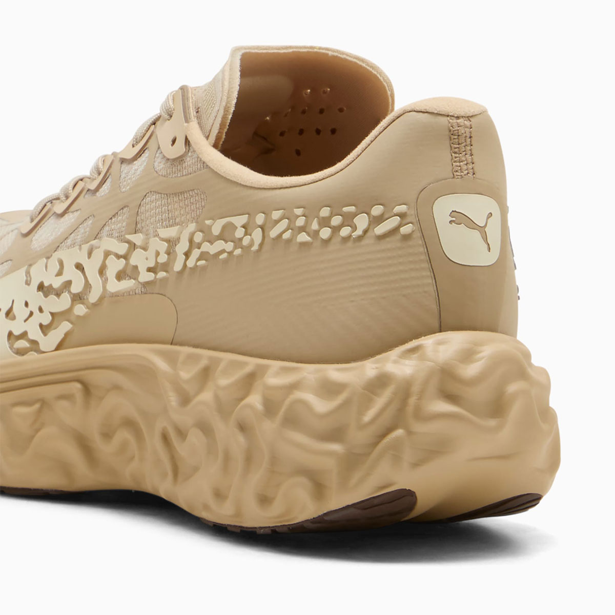 salehe-bembury-puma-velum-nitro-toasted-almond-pre-venda-7